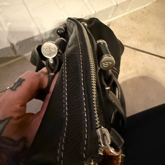 B Makowski Black Leather Handbag - Picture 4 of 7